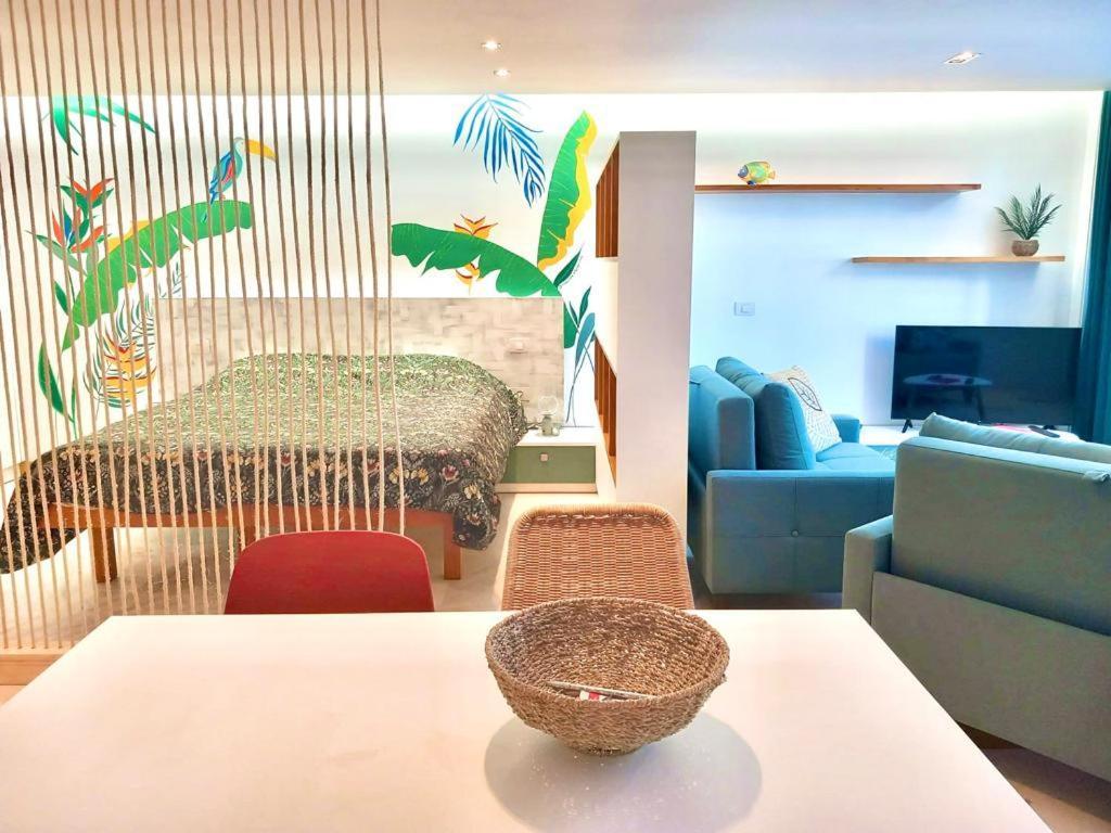 Tropical House Near Beach&Yumbo San Bartolome Bagian luar foto
