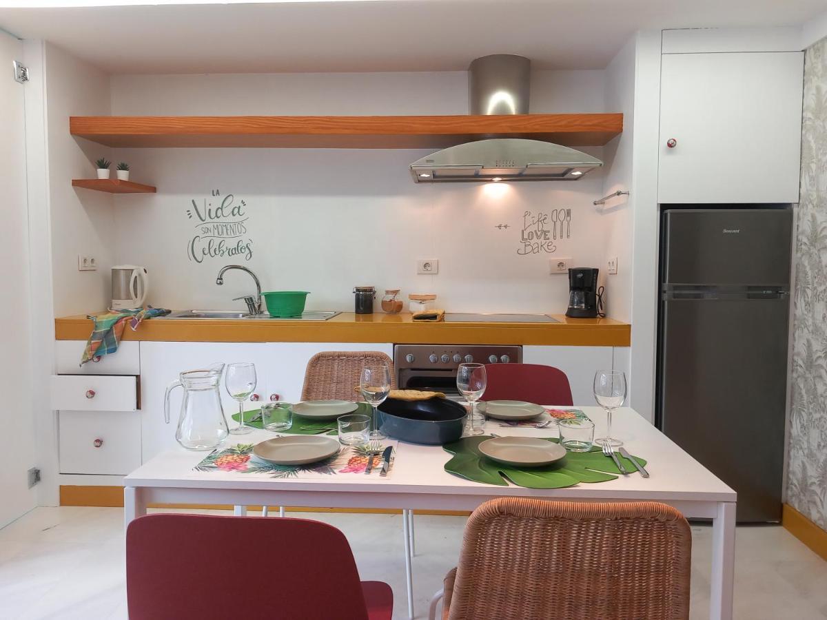 Tropical House Near Beach&Yumbo San Bartolome Bagian luar foto
